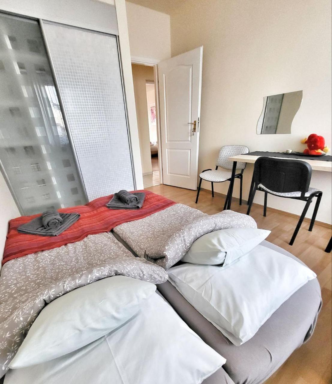 Przy Alejach Jerozolimskich Apartament Warszawa